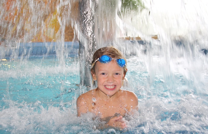 Kinder dürfen rein: das Lehrschwimmbecken | 30°C